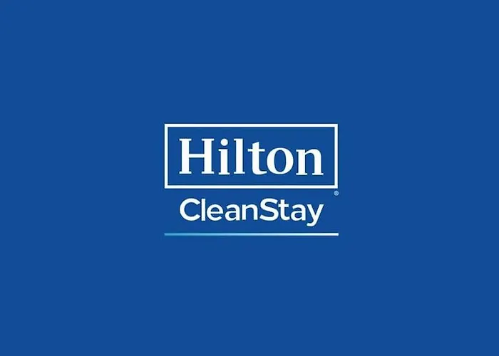 Hotel Hampton & 3*
