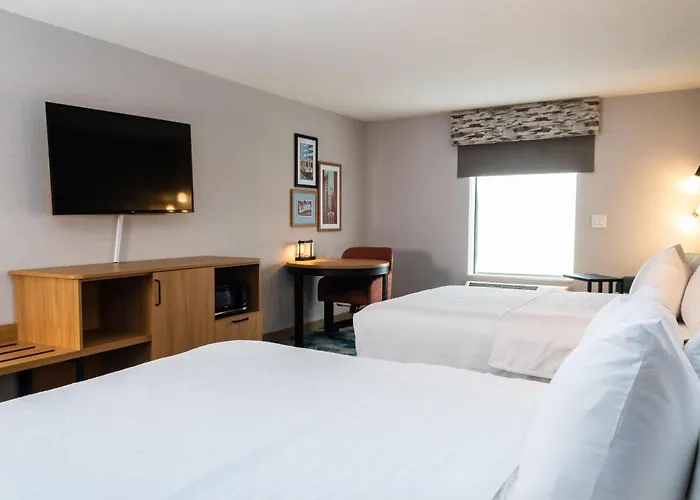 Hotel Hampton &