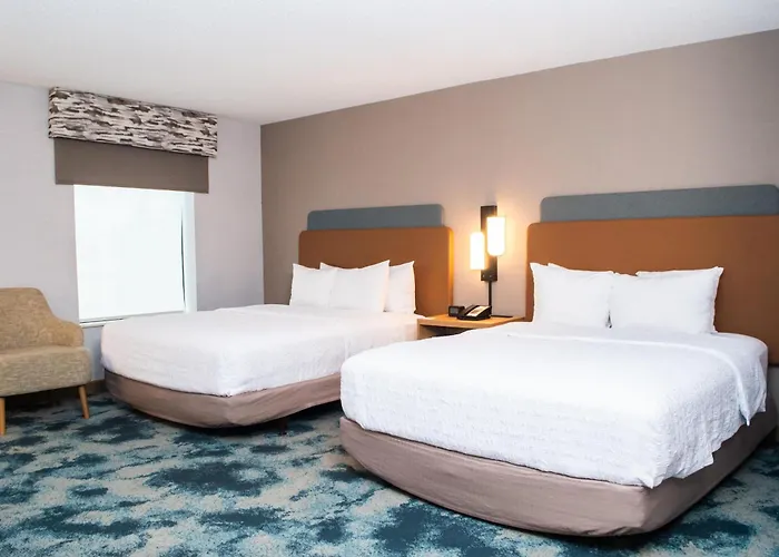 Hotel Hampton & 3*
