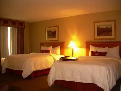 Hotel Hampton & 3*
